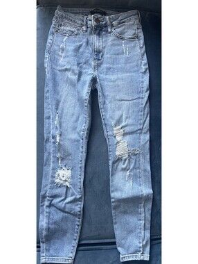 Judy Blue Jeans 5/27 Blue Skinny Fit Stretch Denim Distressed See Measurements
